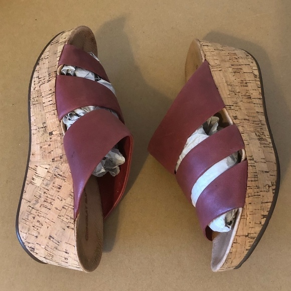 CHOCOLAT BLU Morgan Wedge Sandals Women's Size 7.5 Triple Band Leather Platform - Picture 10 of 10